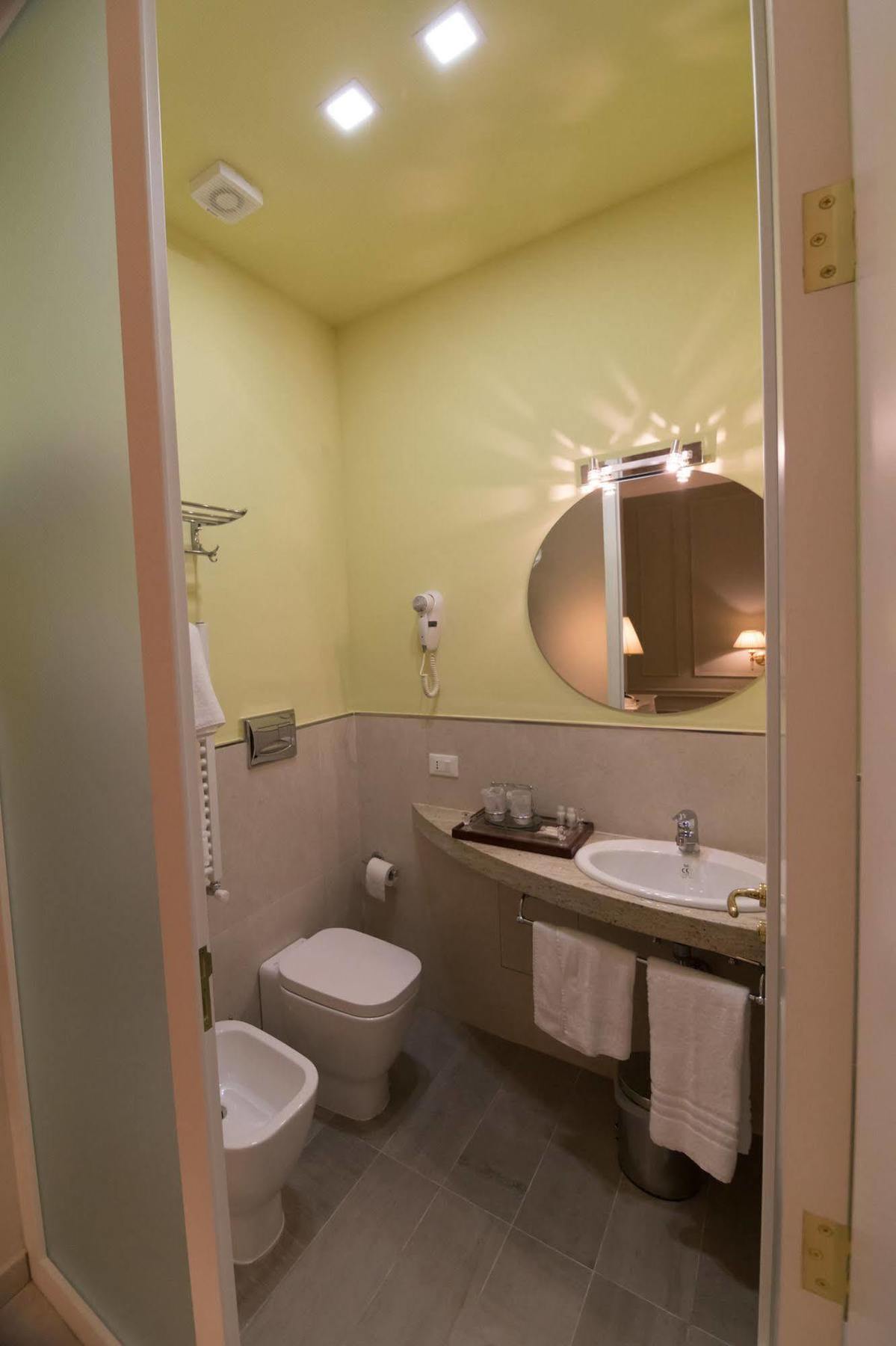Ruins B&B Ерколано Екстер'єр фото